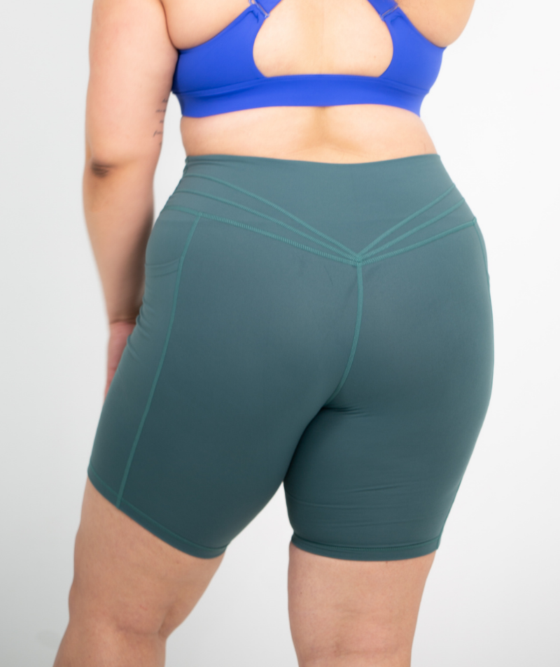 Mid Thigh Pocket Short | Jade - ICONI