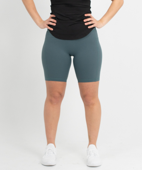 Mid Thigh Pocket Short | Jade - ICONI